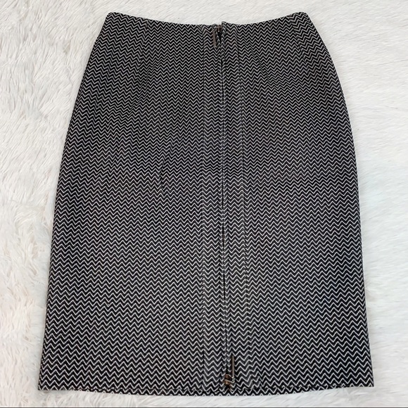 Armani Collezioni Chevron Print Jacquard Pencil Skirt high waisted full zip - Picture 10 of 12
